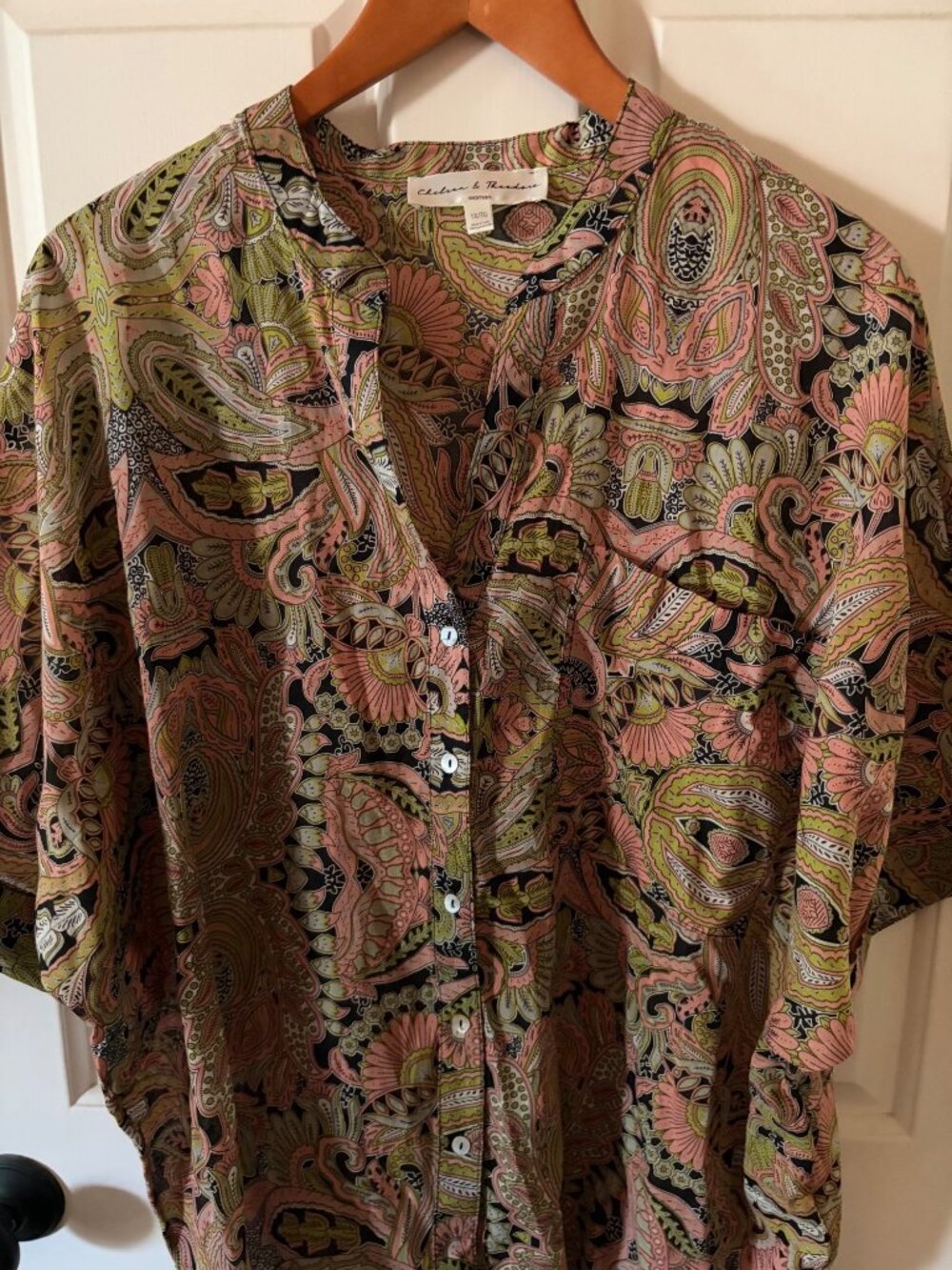 Women's Chelsea & Theodore Plus Size 1X Paisley Button Down Lightweight Top Shir - Picture 1 of 10